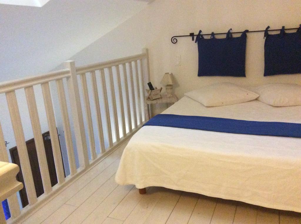 Chambres D'Hotes Les Templiers Rugney Luaran gambar