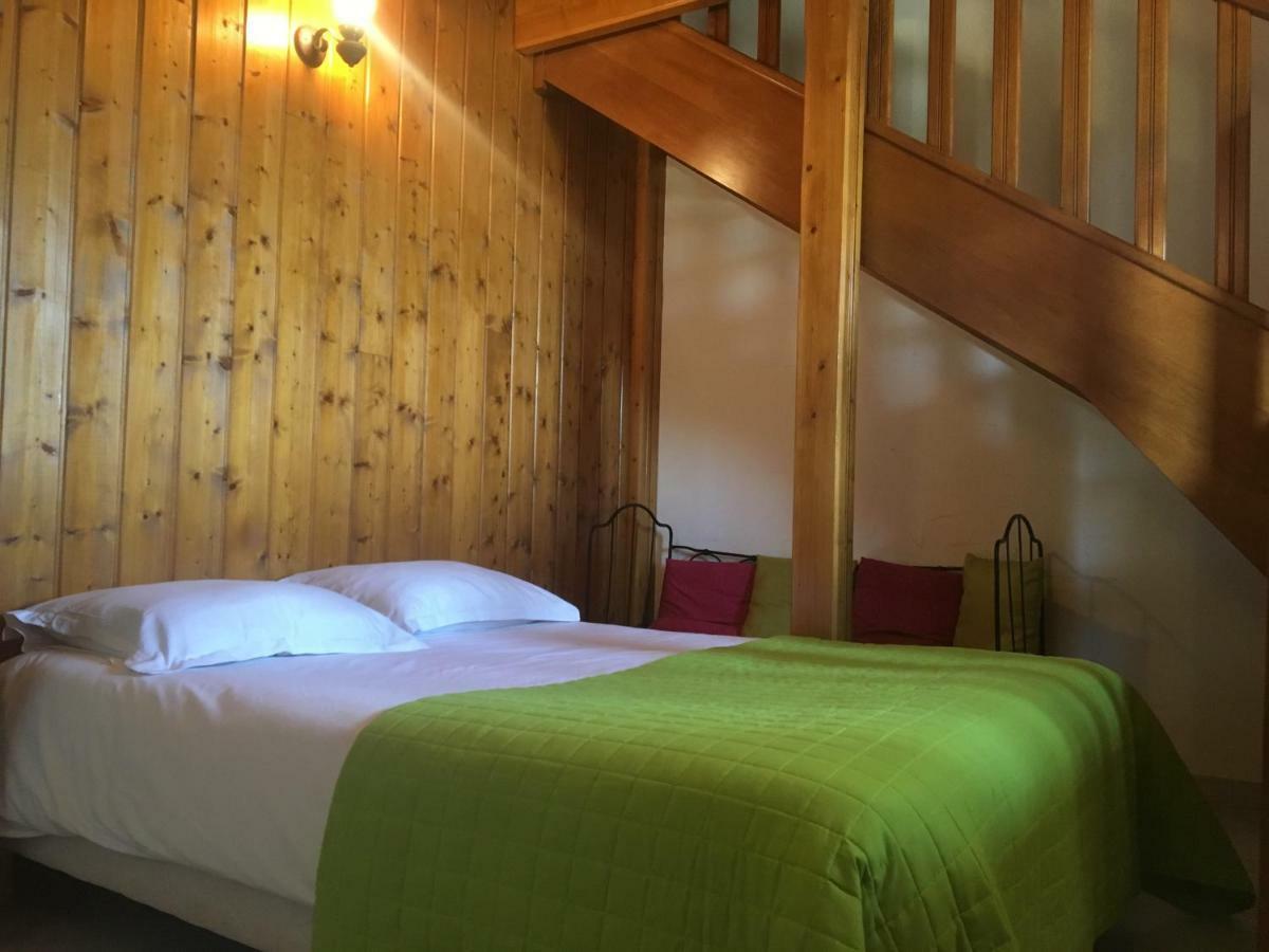 Chambres D'Hotes Les Templiers Rugney Luaran gambar