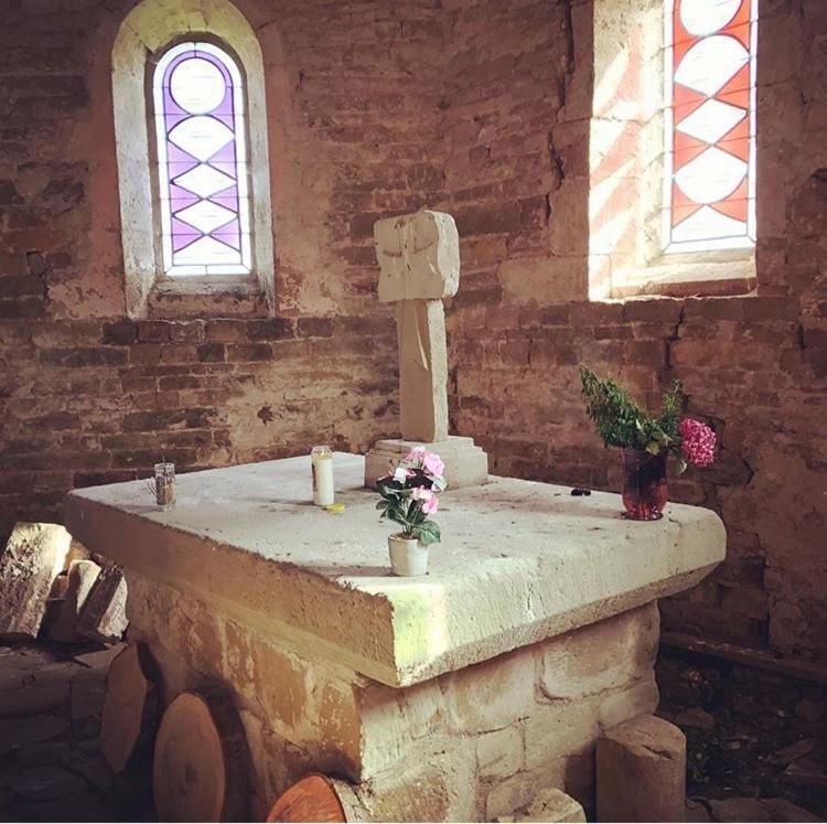 Chambres D'Hotes Les Templiers Rugney Luaran gambar